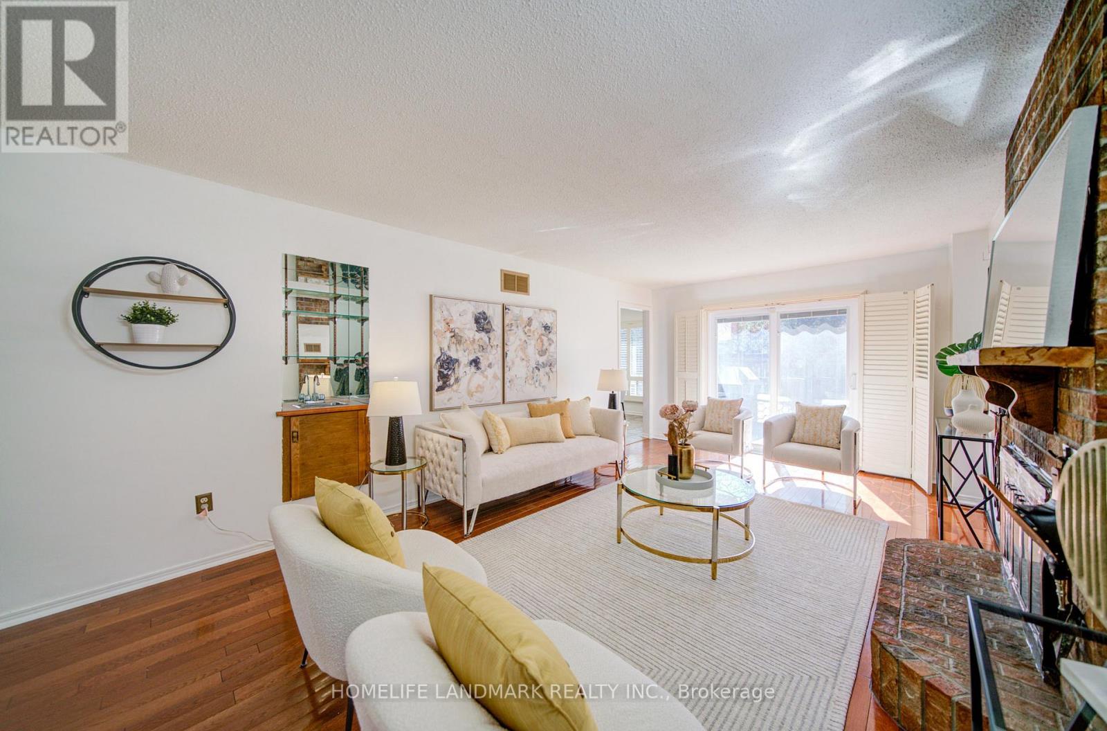 129 Fincham Avenue, Markham, Ontario  L3P 4A8 - Photo 17 - N12932840