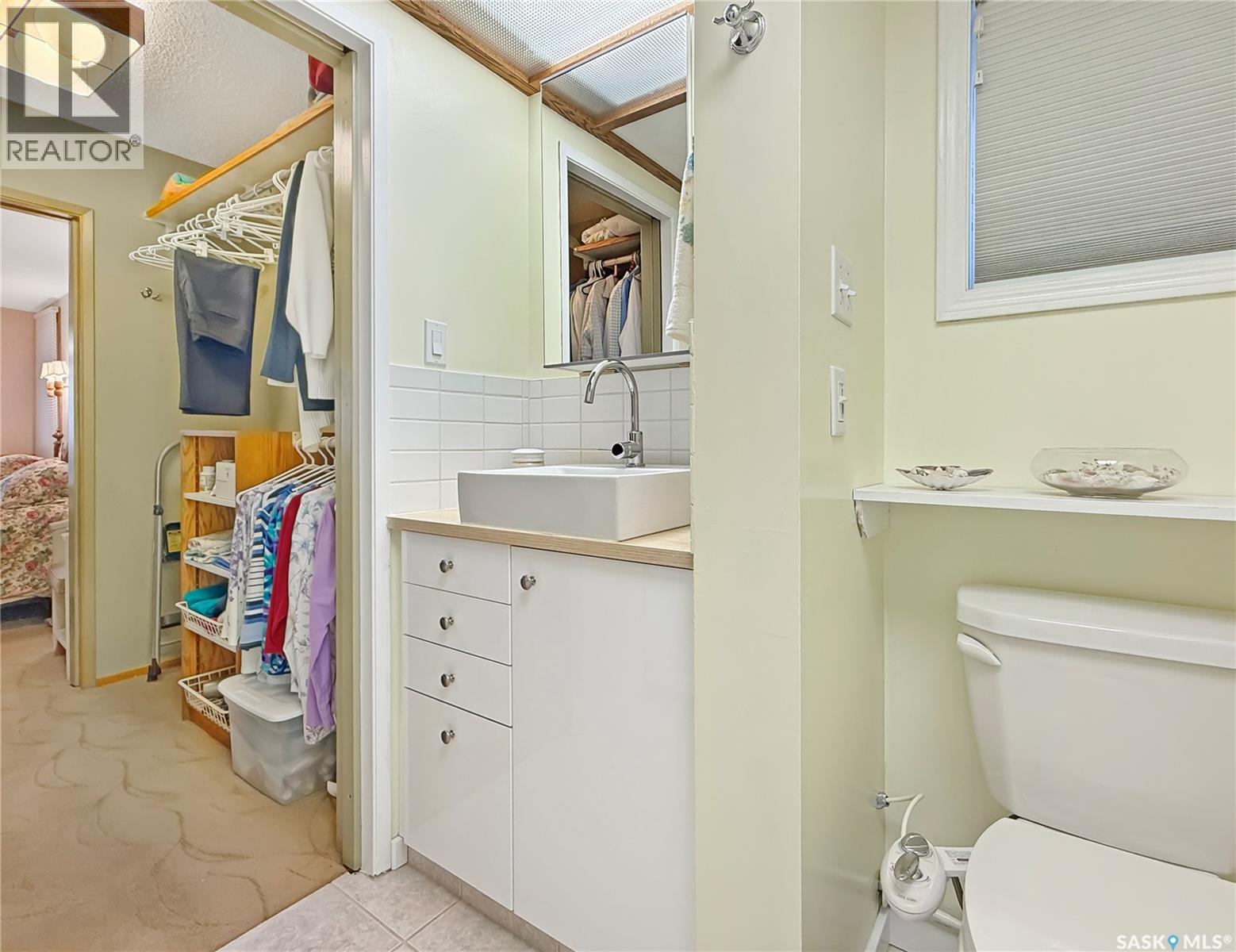 8 275 Alpine Crescent, Swift Current, Saskatchewan  S9H 4T5 - Photo 15 - SK031465