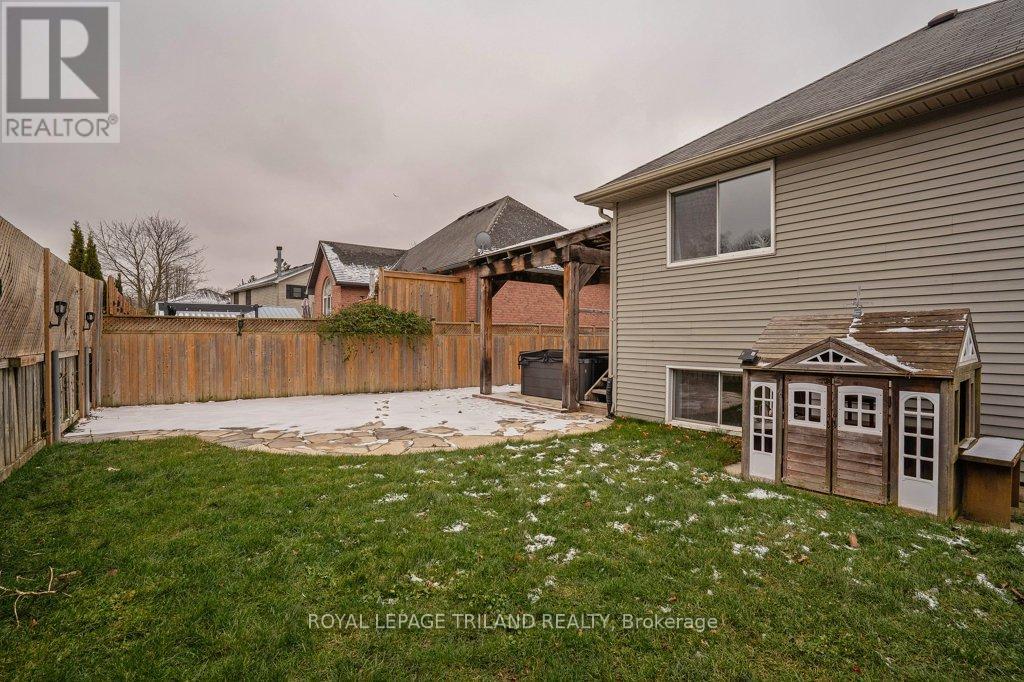 307 Frances Street, Central Elgin, Ontario  N5L 1B2 - Photo 34 - X12822928