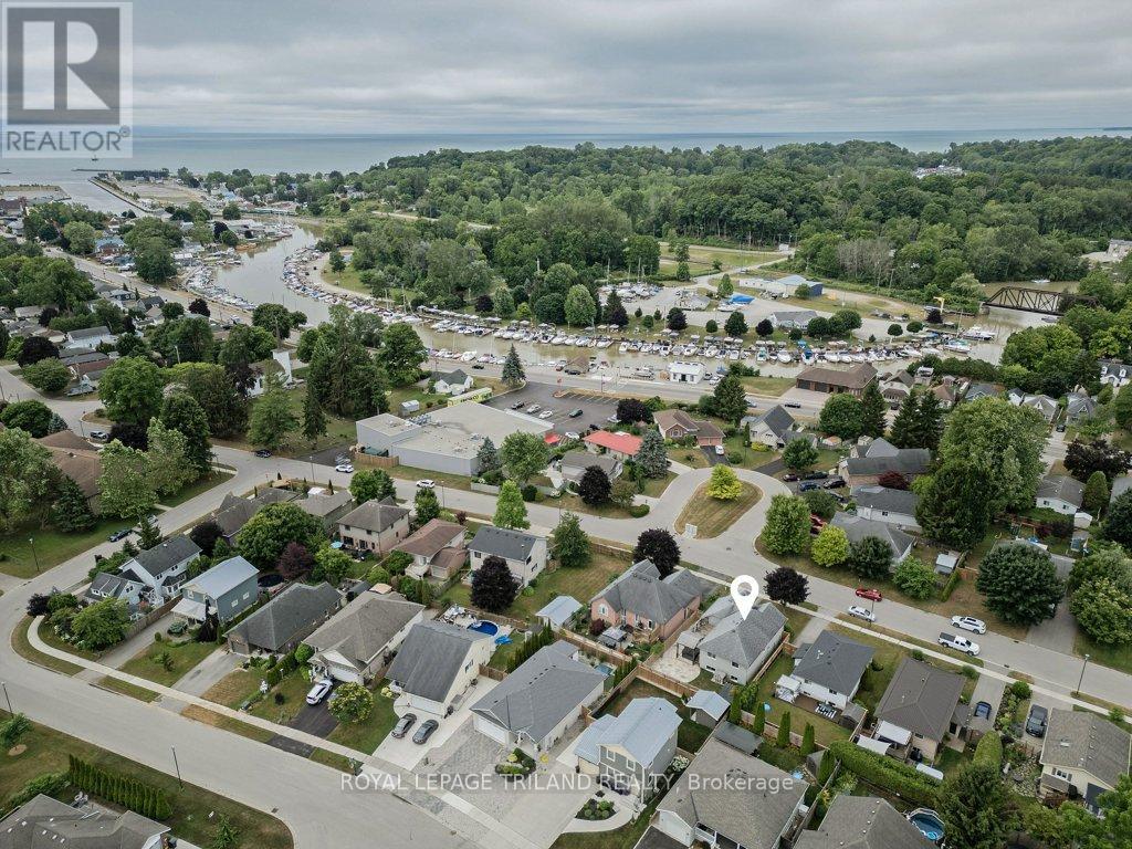 307 Frances Street, Central Elgin, Ontario  N5L 1B2 - Photo 47 - X12822928