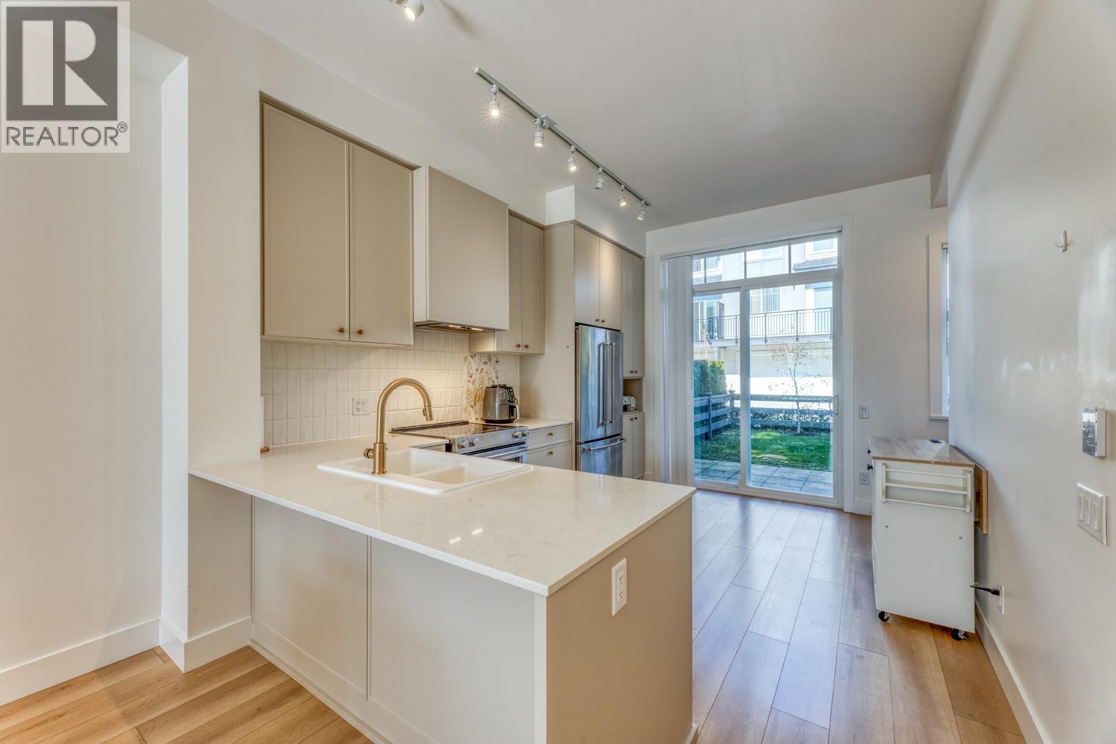 133 1331 Olmsted Street, Coquitlam, British Columbia  V3E 0T3 - Photo 8 - R3095949