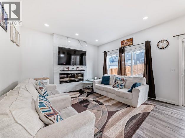 198 Lucas Heights NW, Calgary, Alberta  T3P 1X4 - Photo 7 - A2295301