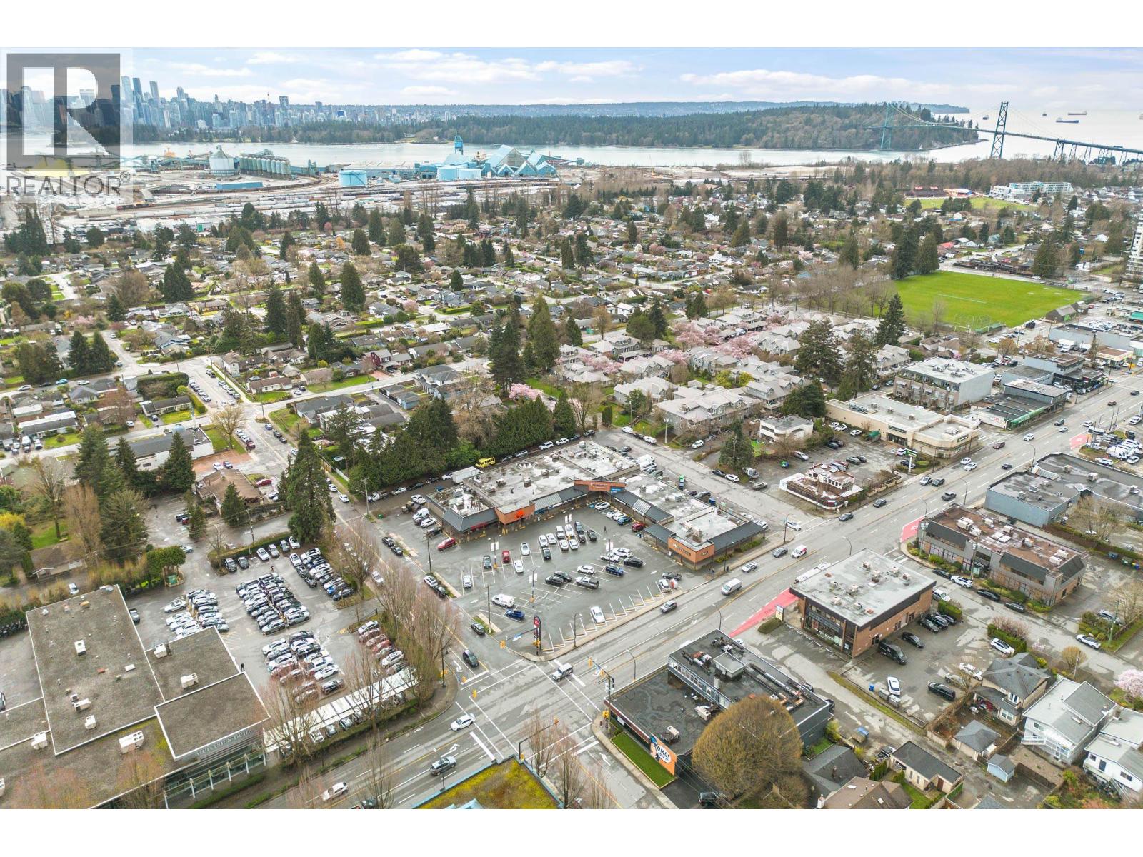 205 1518 Bowser Avenue, North Vancouver, British Columbia V7P 2Y3 - Photo 33 - R3104353