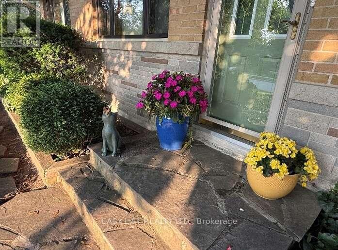 92 Dean Avenue, Guelph, Ontario  N1G 1L6 - Photo 17 - X12932860