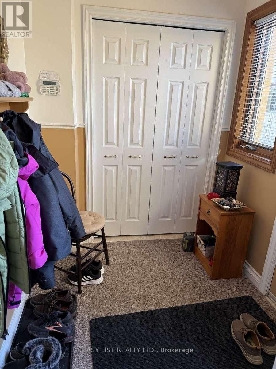 92 Dean Avenue, Guelph, Ontario  N1G 1L6 - Photo 8 - X12932860