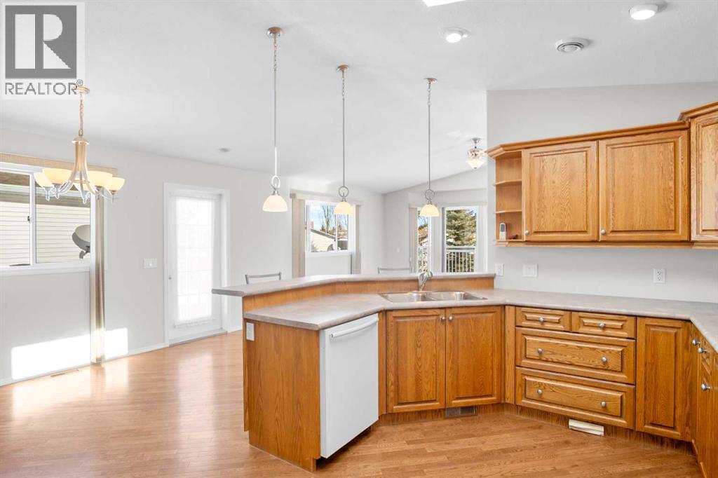 38, 5210 65 Avenue, Olds, Alberta  T4H 1W7 - Photo 4 - A2295970