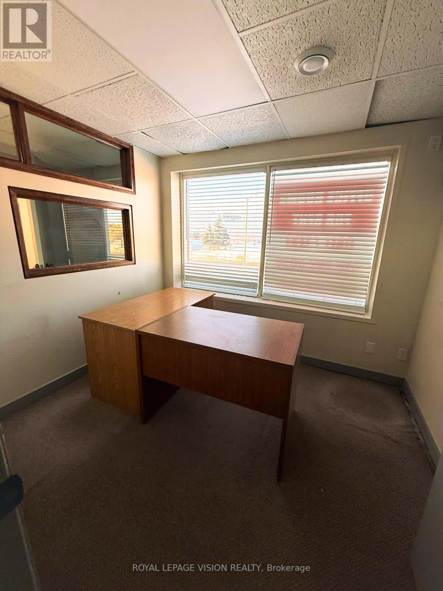 1 - 421 Nugget Avenue, Toronto, Ontario  M1S 4L8 - Photo 2 - E12932864