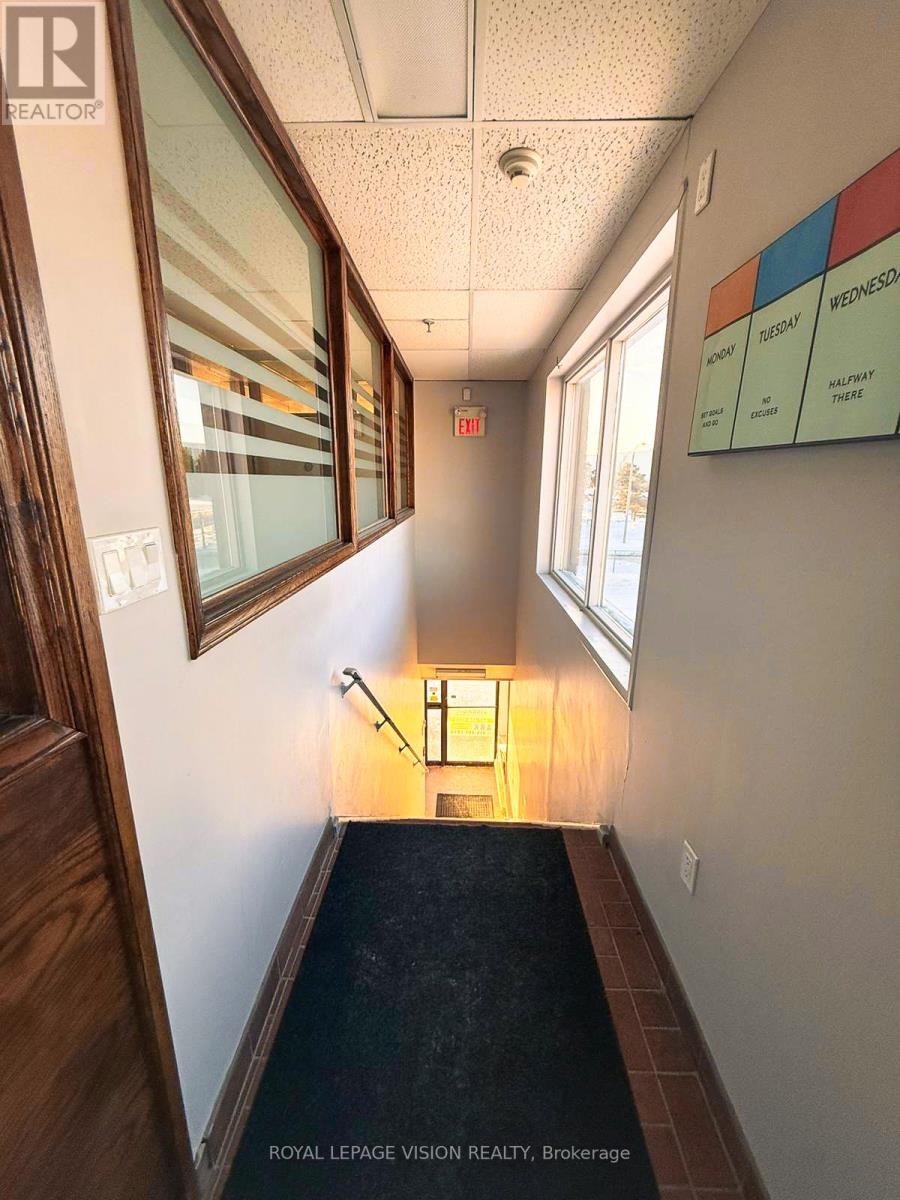 1 - 421 Nugget Avenue, Toronto, Ontario  M1S 4L8 - Photo 3 - E12932864