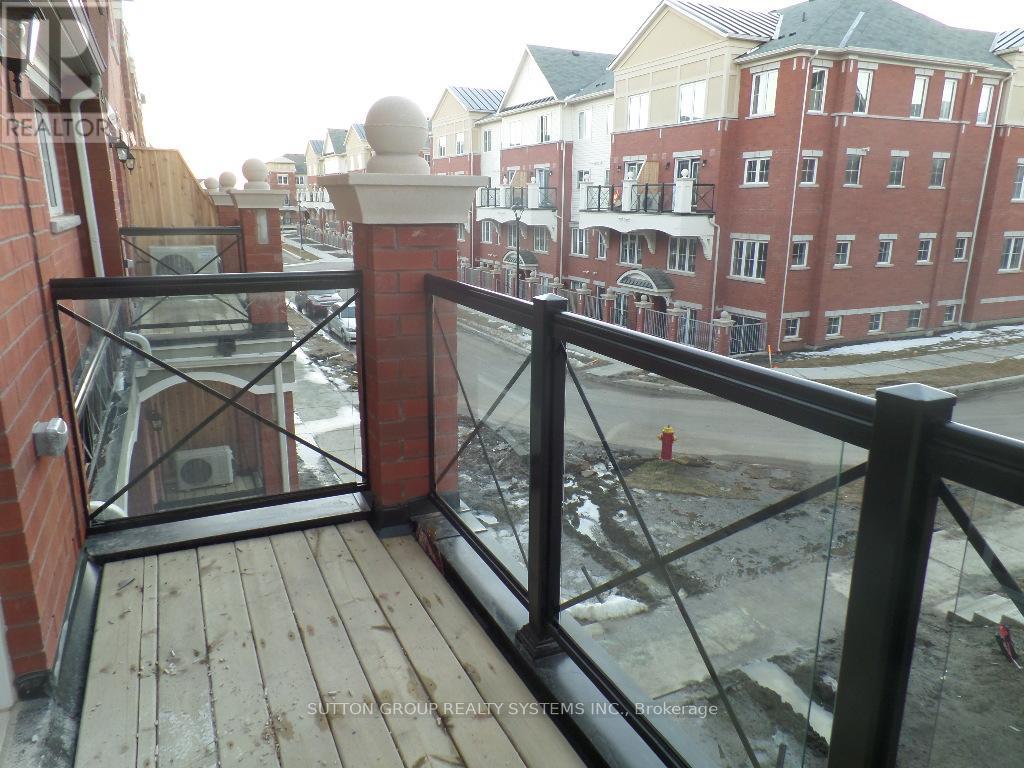 8 - 2472 Post Road, Oakville, Ontario  L6H 0K1 - Photo 11 - W12932874