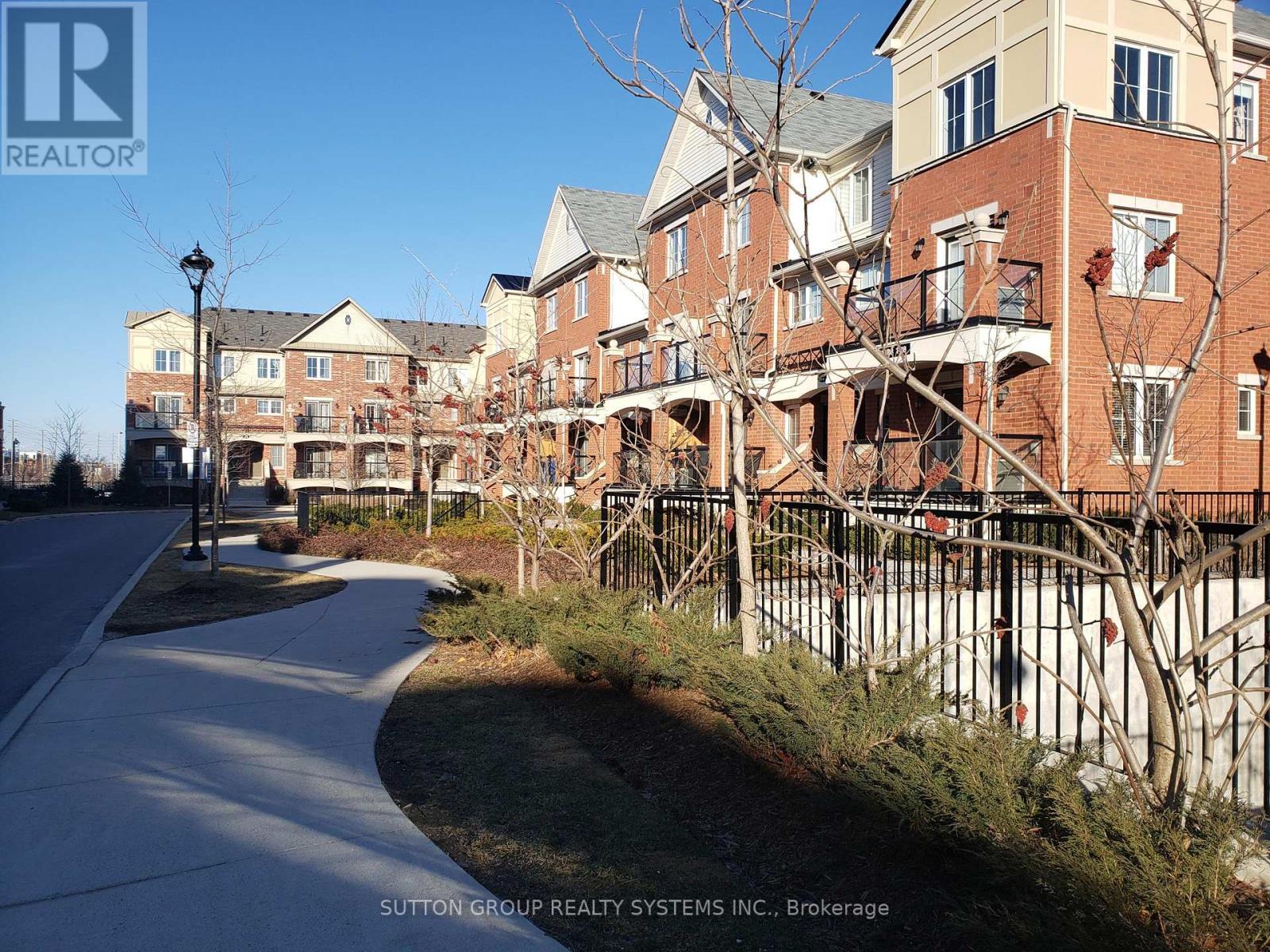 8 - 2472 Post Road, Oakville, Ontario  L6H 0K1 - Photo 31 - W12932874