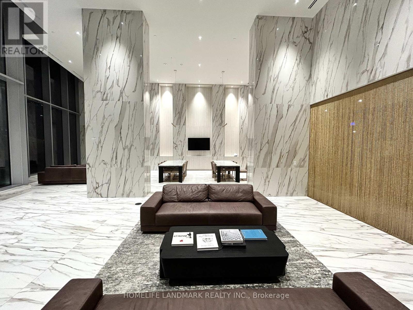 3206 - 448 Burnhamthorpe Road W, Mississauga, Ontario  L5B 0R4 - Photo 2 - W12932878