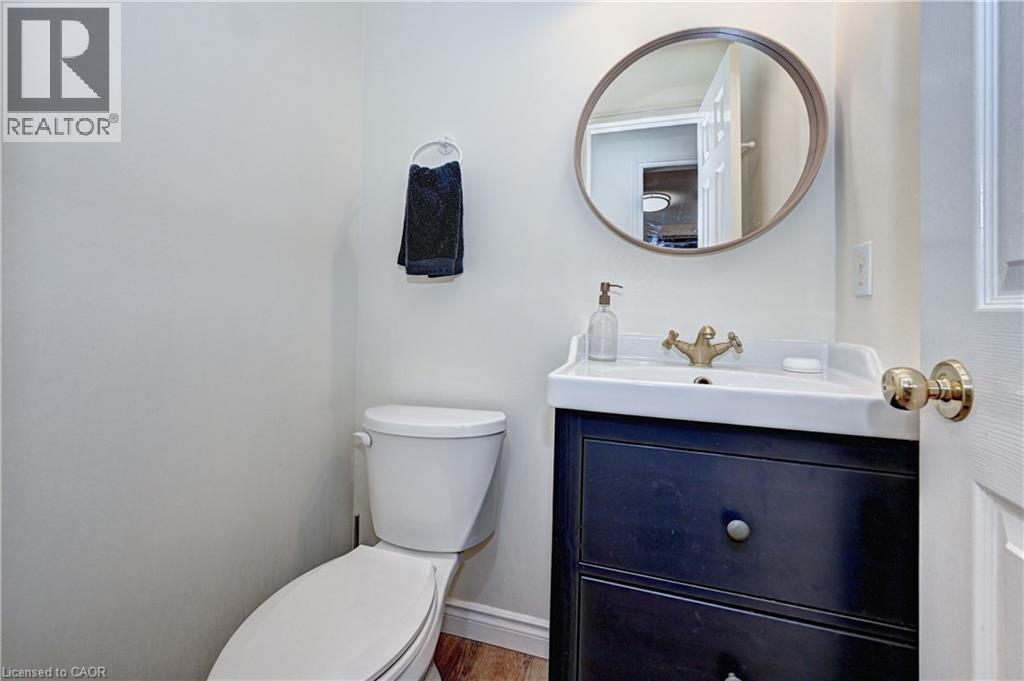 519 Yorkshire Drive, Waterloo, Ontario  N2T 2V1 - Photo 16 - 40815923