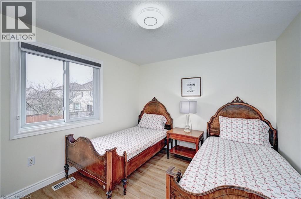 519 Yorkshire Drive, Waterloo, Ontario  N2T 2V1 - Photo 22 - 40815923