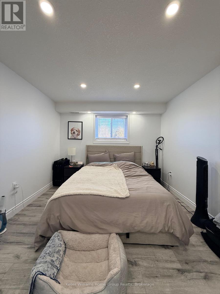 Unit B - 277 Macalister Boulevard, Guelph, Ontario  N1L 1B3 - Photo 7 - X12917058