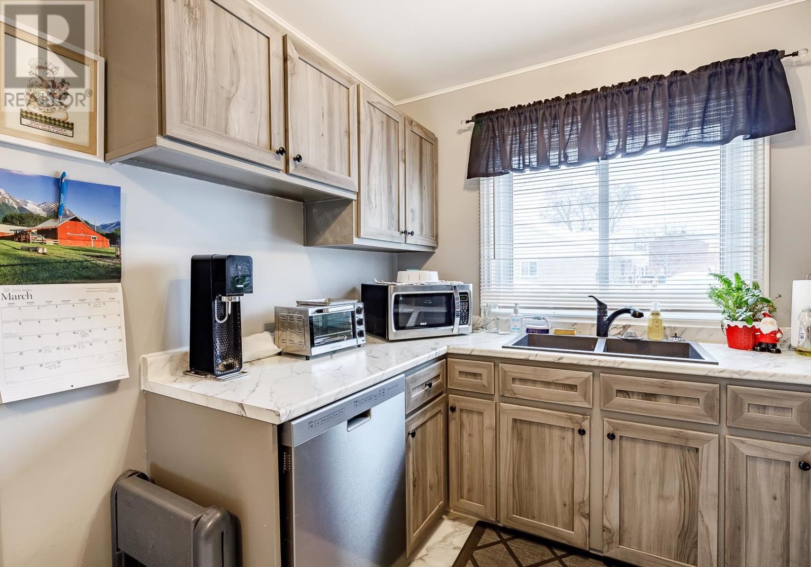 21 Avon Ave, Sault Ste. Marie, Ontario  P6C 5T6 - Photo 11 - SM260506