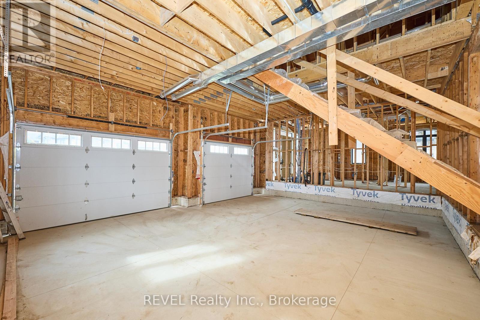 62 Bergenstein Crescent, Pelham, Ontario  L2B 5N5 - Photo 13 - X12427607