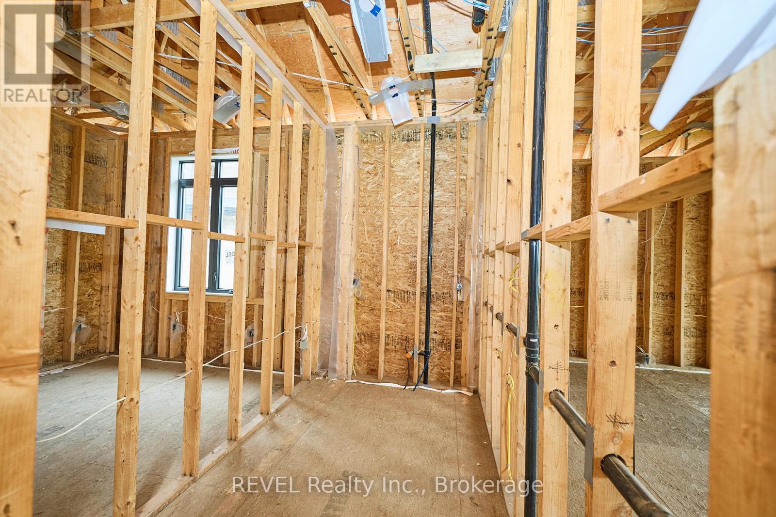 62 Bergenstein Crescent, Pelham, Ontario  L2B 5N5 - Photo 19 - X12427607