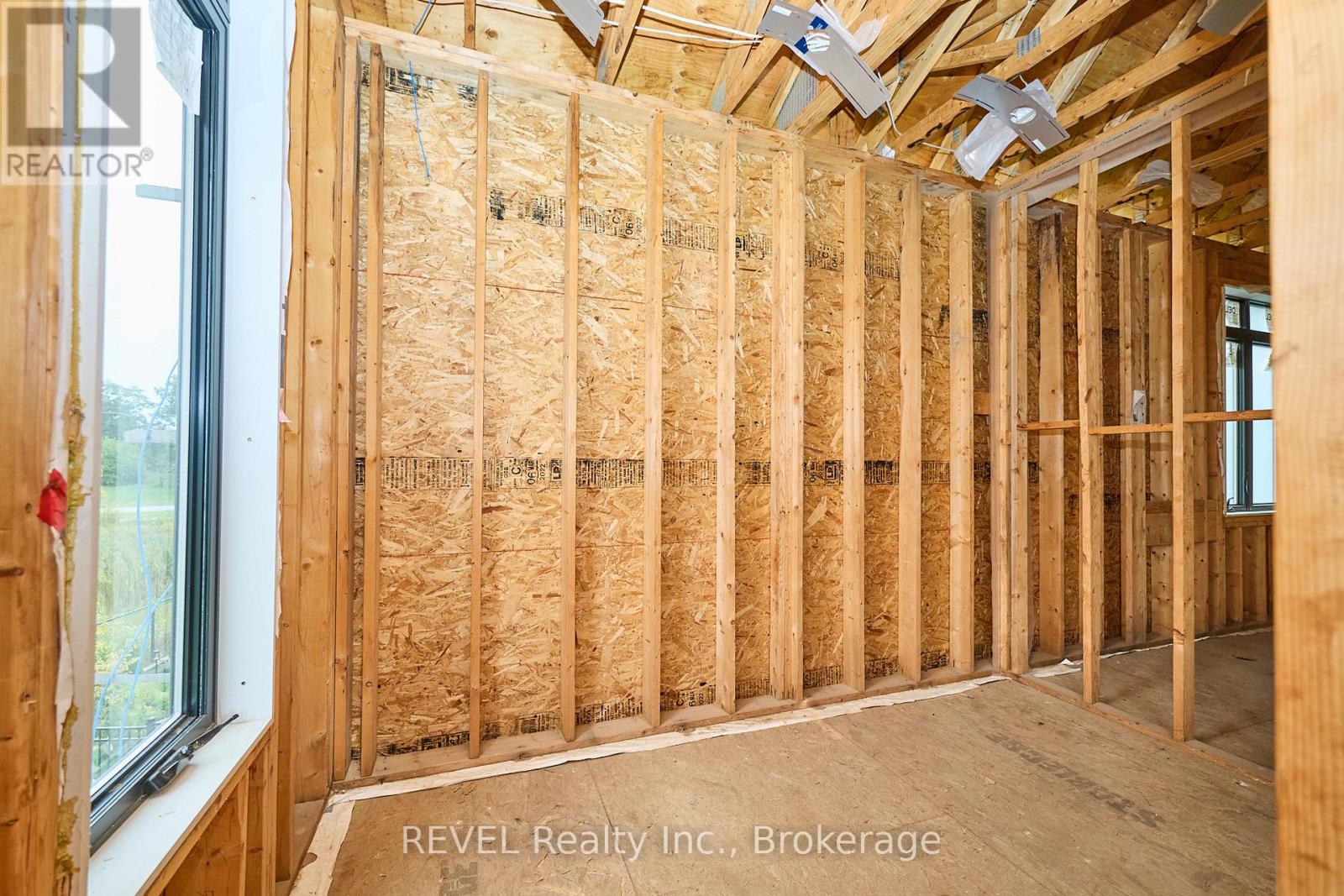 62 Bergenstein Crescent, Pelham, Ontario  L2B 5N5 - Photo 27 - X12427607