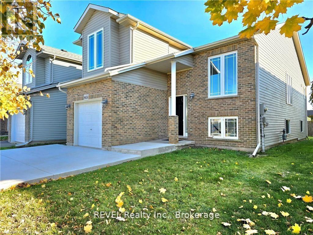 Upper - 8414 Atack Court, Niagara Falls, Ontario  L2H 3N4 - Photo 3 - X12742290