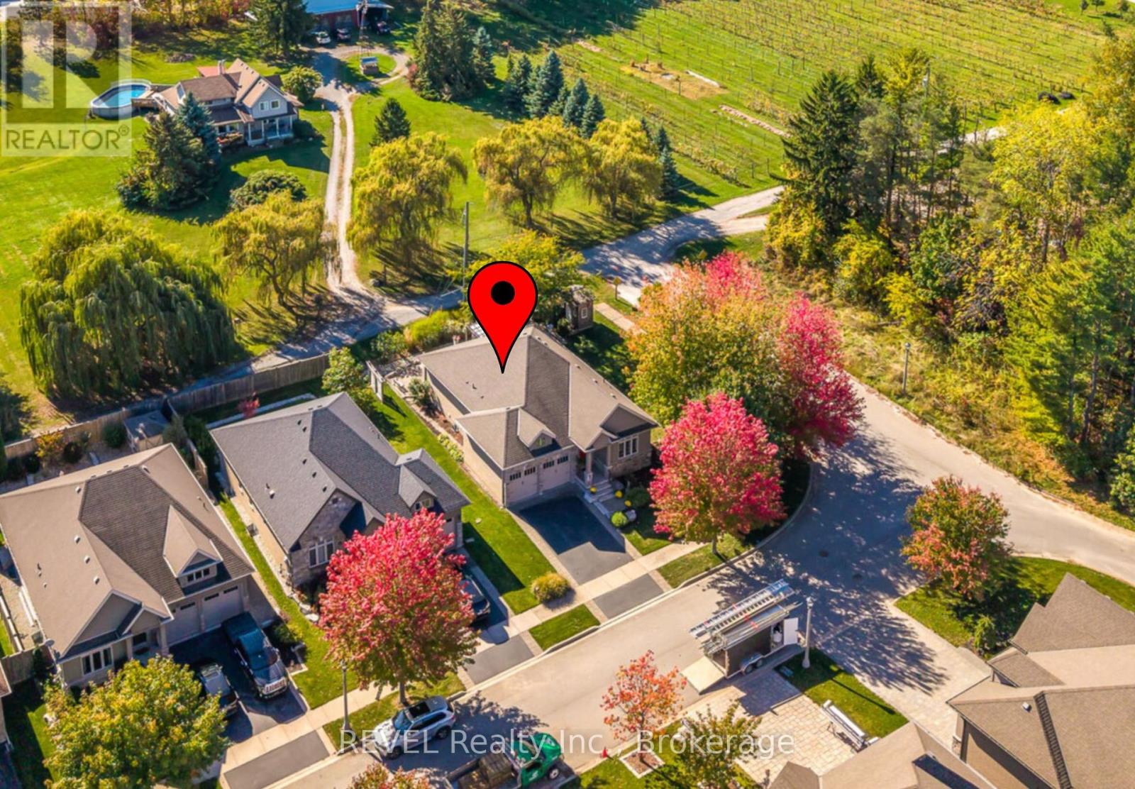 37 Hickory Avenue, Niagara-On-The-Lake, Ontario  L0S 1J1 - Photo 37 - X12932910