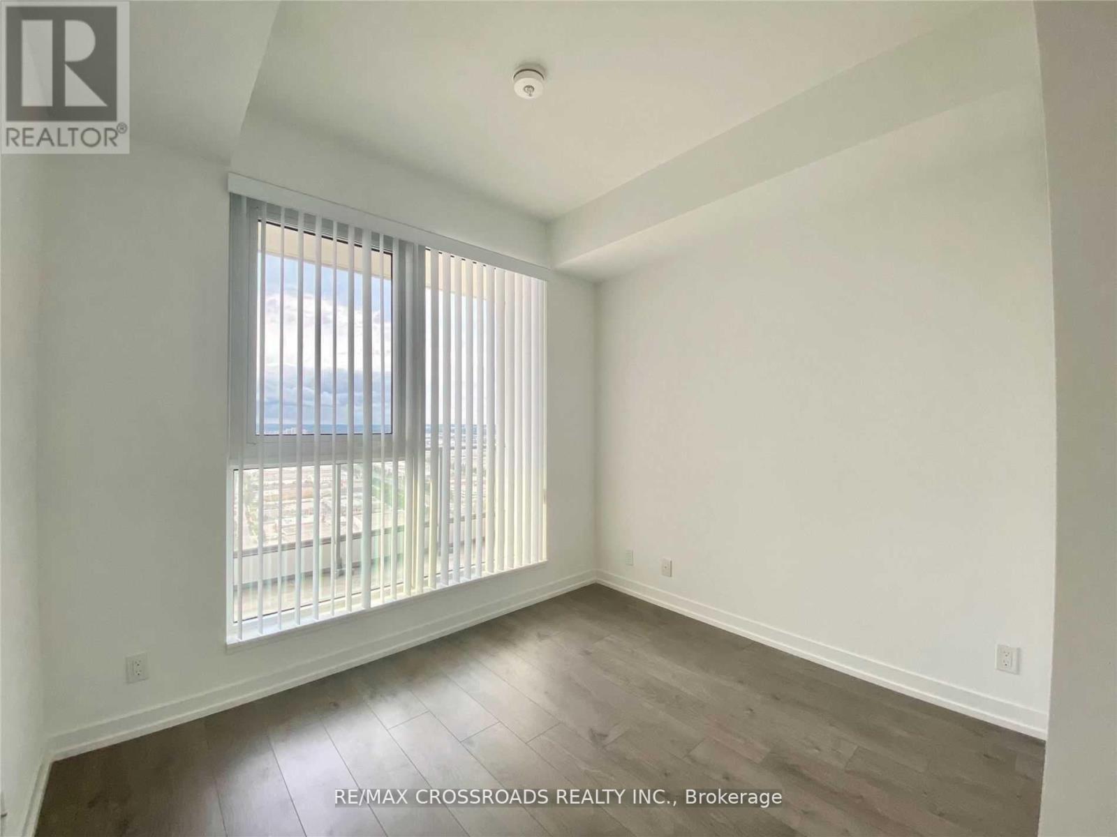 4001 - 950 Portage Parkway, Vaughan, Ontario  L4K 0J7 - Photo 8 - N12932884