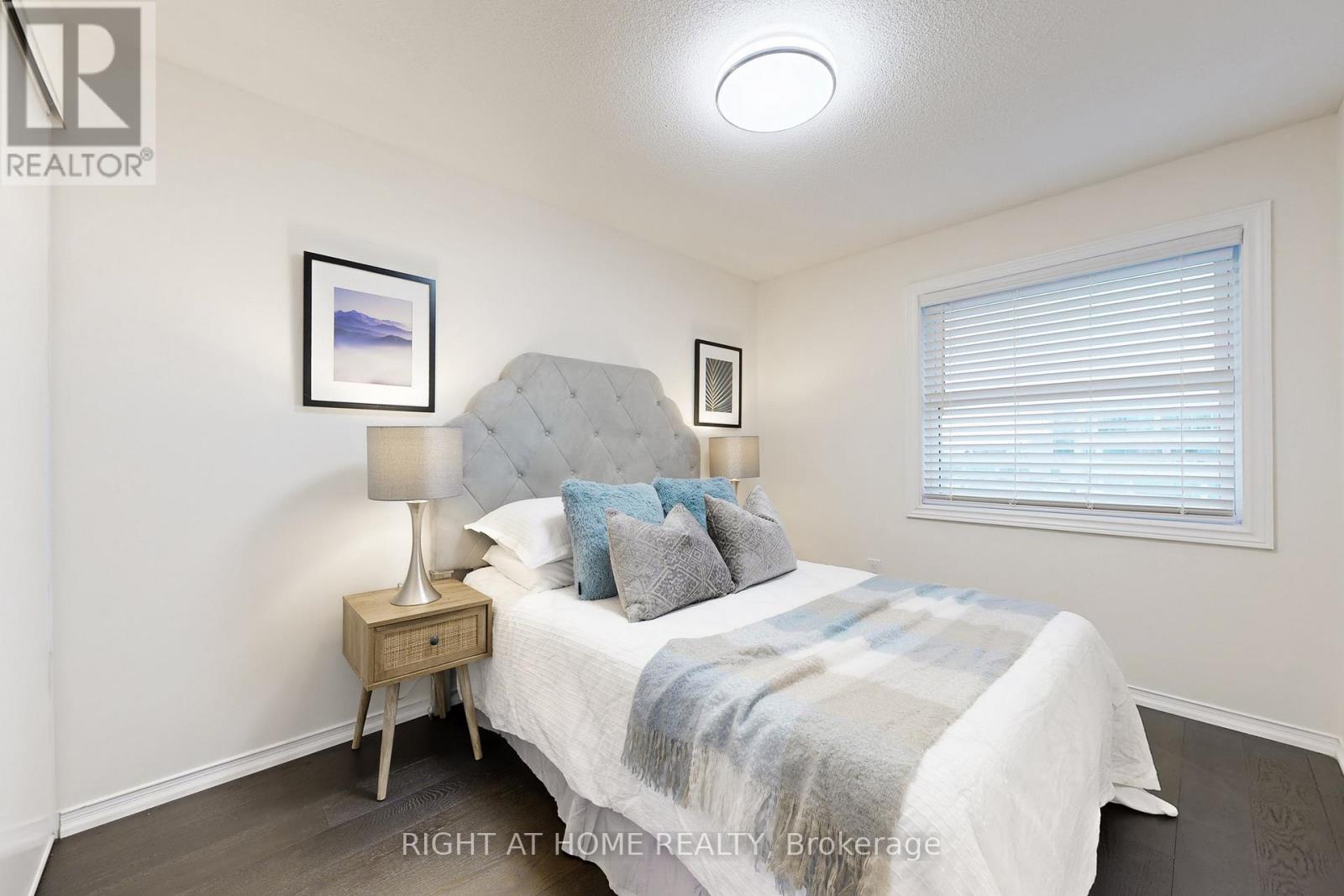 63 - 18 Brandy Lane Way N, Newmarket, Ontario  L3Y 8P7 - Photo 16 - N12932888