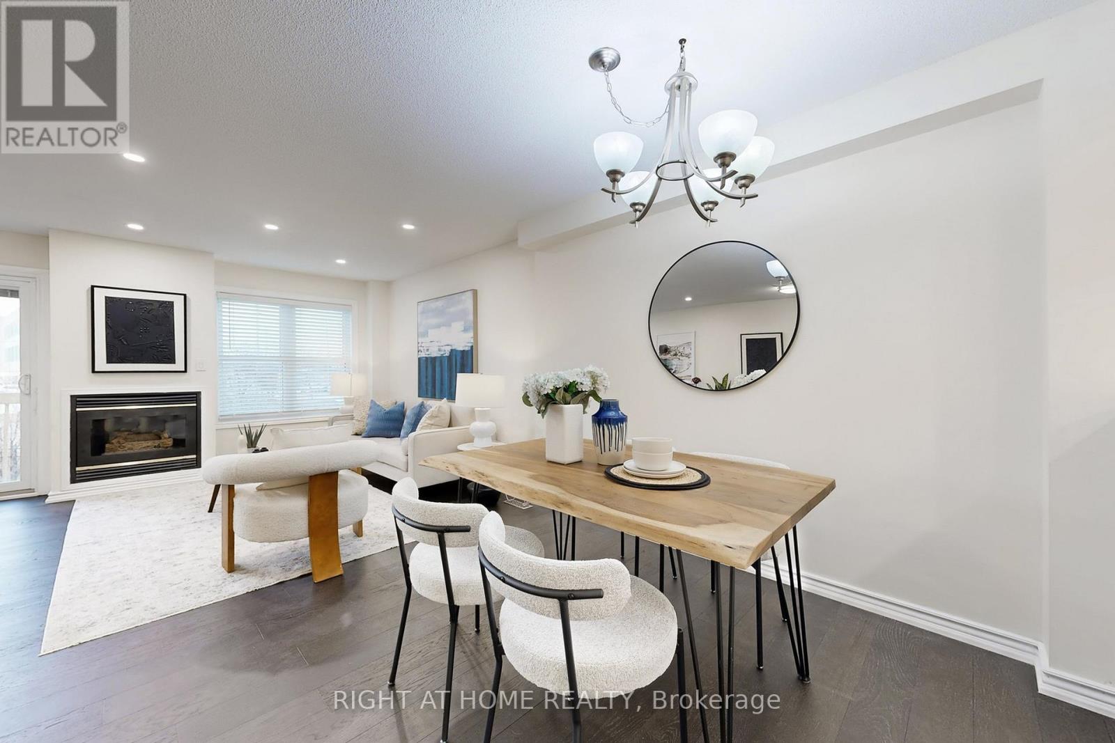 63 - 18 Brandy Lane Way N, Newmarket, Ontario  L3Y 8P7 - Photo 7 - N12932888