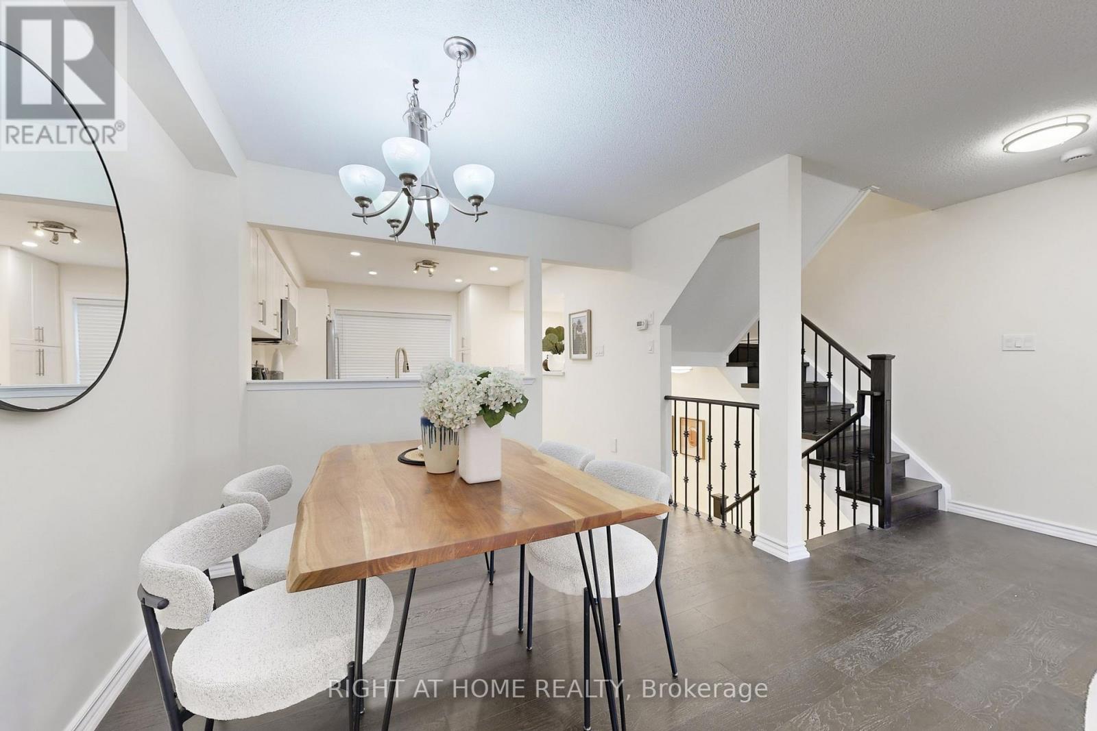 63 - 18 Brandy Lane Way N, Newmarket, Ontario  L3Y 8P7 - Photo 8 - N12932888