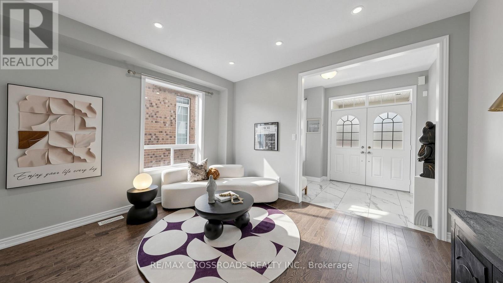 29 Lampkin Street, Georgina, Ontario  L0E 1R0 - Photo 6 - N12932906