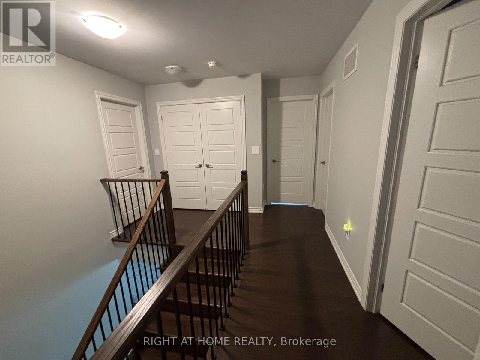 Upper - 1480 Kitchen Court, Milton, Ontario  L9E 1Y8 - Photo 30 - W12932898