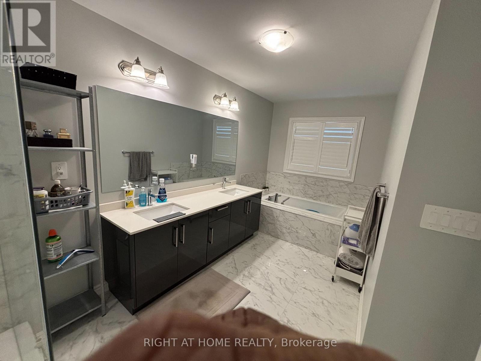 Upper - 1480 Kitchen Court, Milton, Ontario  L9E 1Y8 - Photo 43 - W12932898