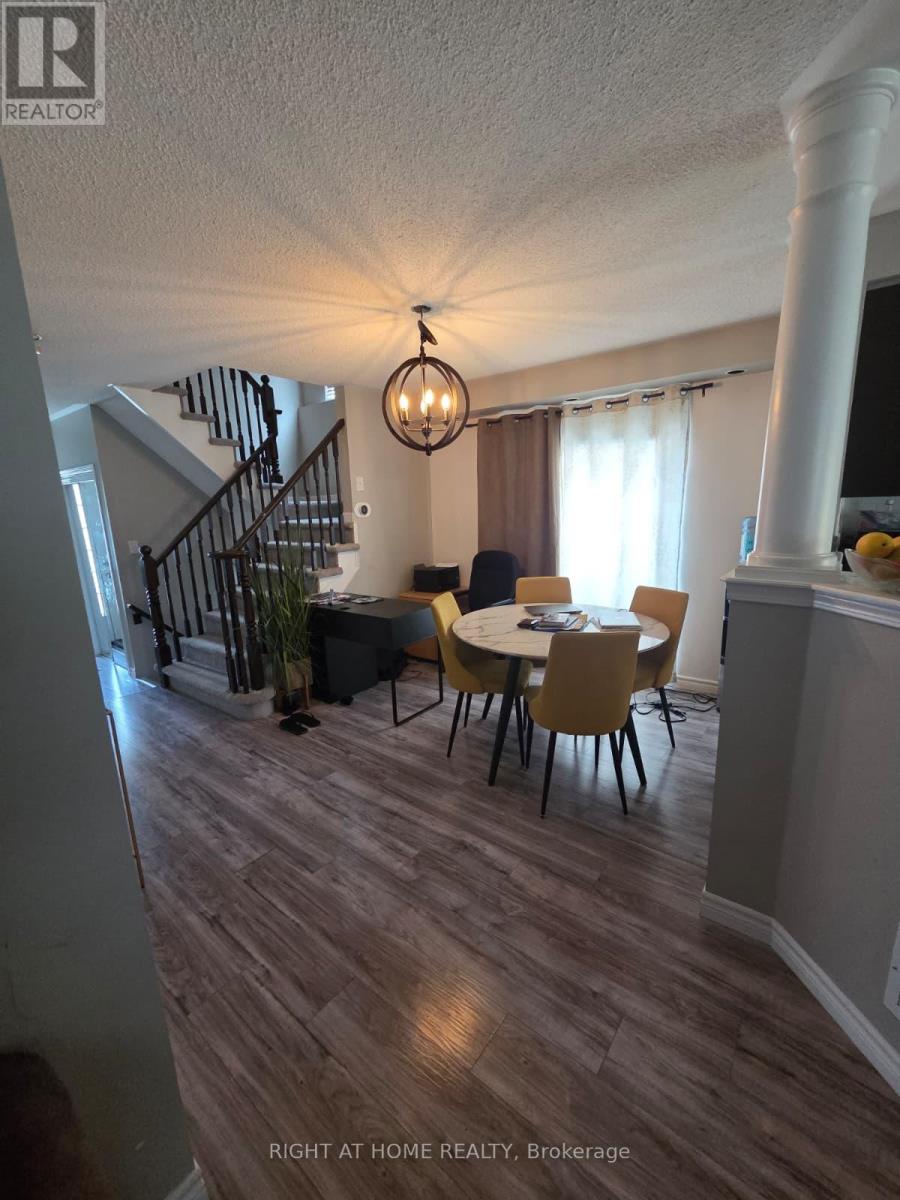 1156 Riddell Crescent, Milton, Ontario  L9T 6Y1 - Photo 11 - W12932902