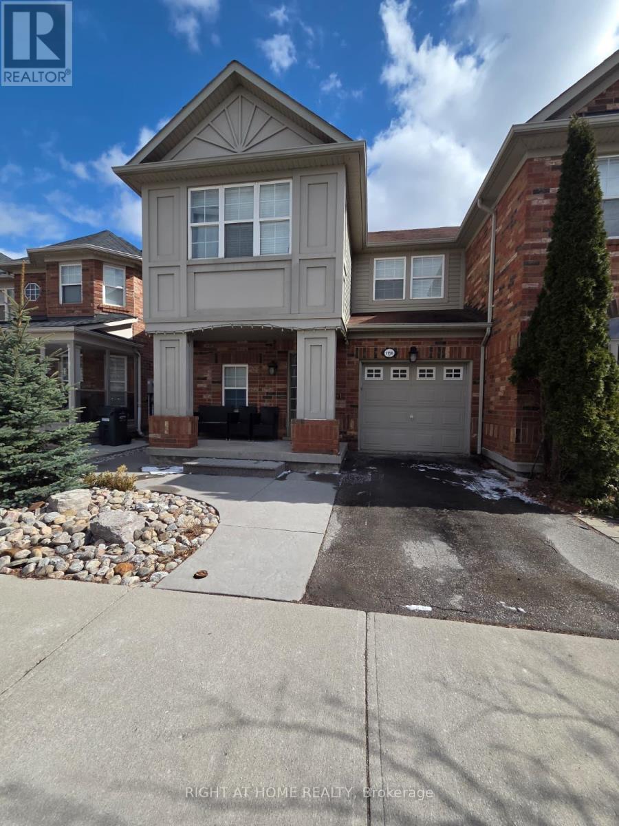1156 Riddell Crescent, Milton, Ontario  L9T 6Y1 - Photo 3 - W12932902