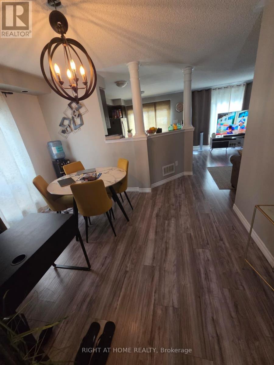 1156 Riddell Crescent, Milton, Ontario  L9T 6Y1 - Photo 6 - W12932902