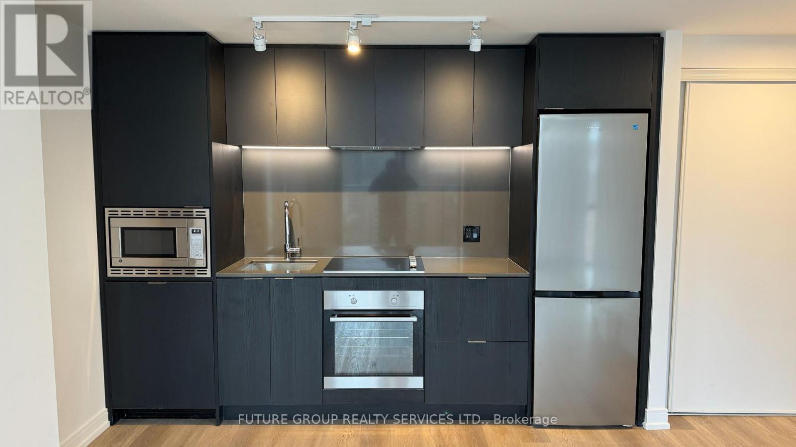 1208 - 1 Jarvis Street, Hamilton, Ontario  L8R 3J2 - Photo 23 - X12932880