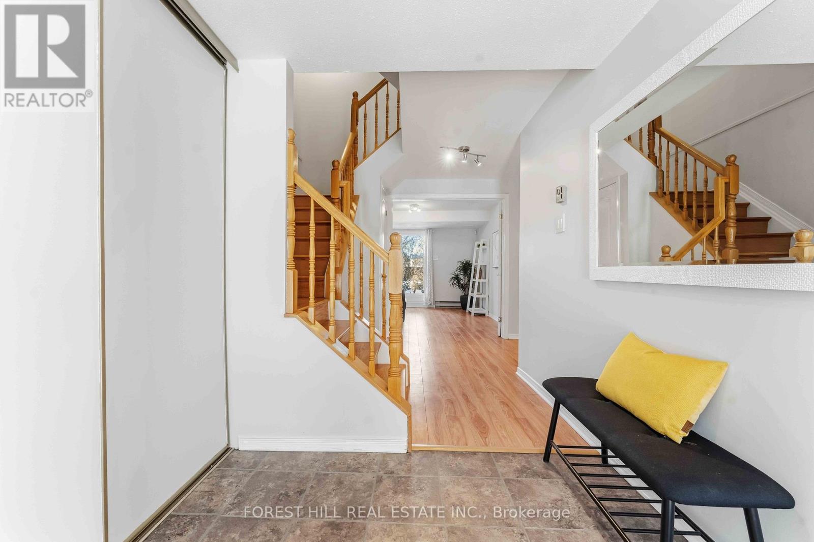 3 Mannington Court, Ottawa, Ontario  K2J 4A1 - Photo 5 - X12932904