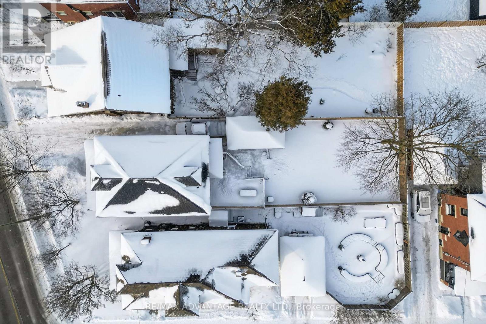 258 Ridout Street S, London South, Ontario  N6C 3Y6 - Photo 46 - X12758164