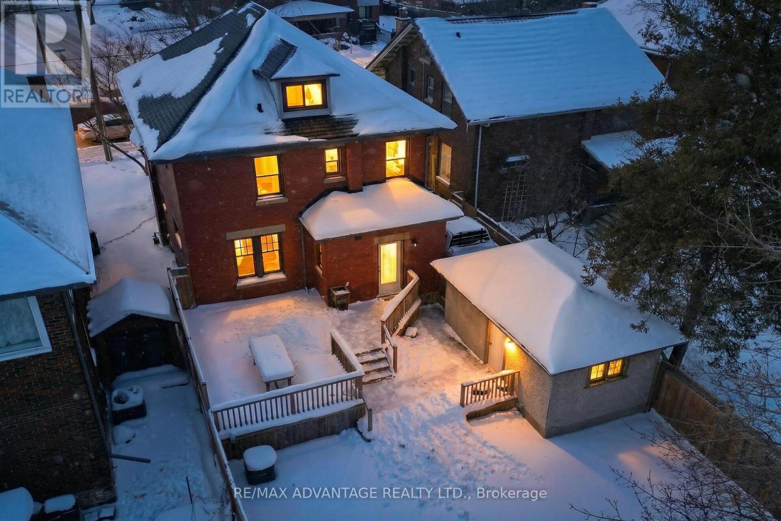 258 Ridout Street S, London South, Ontario  N6C 3Y6 - Photo 42 - X12758164