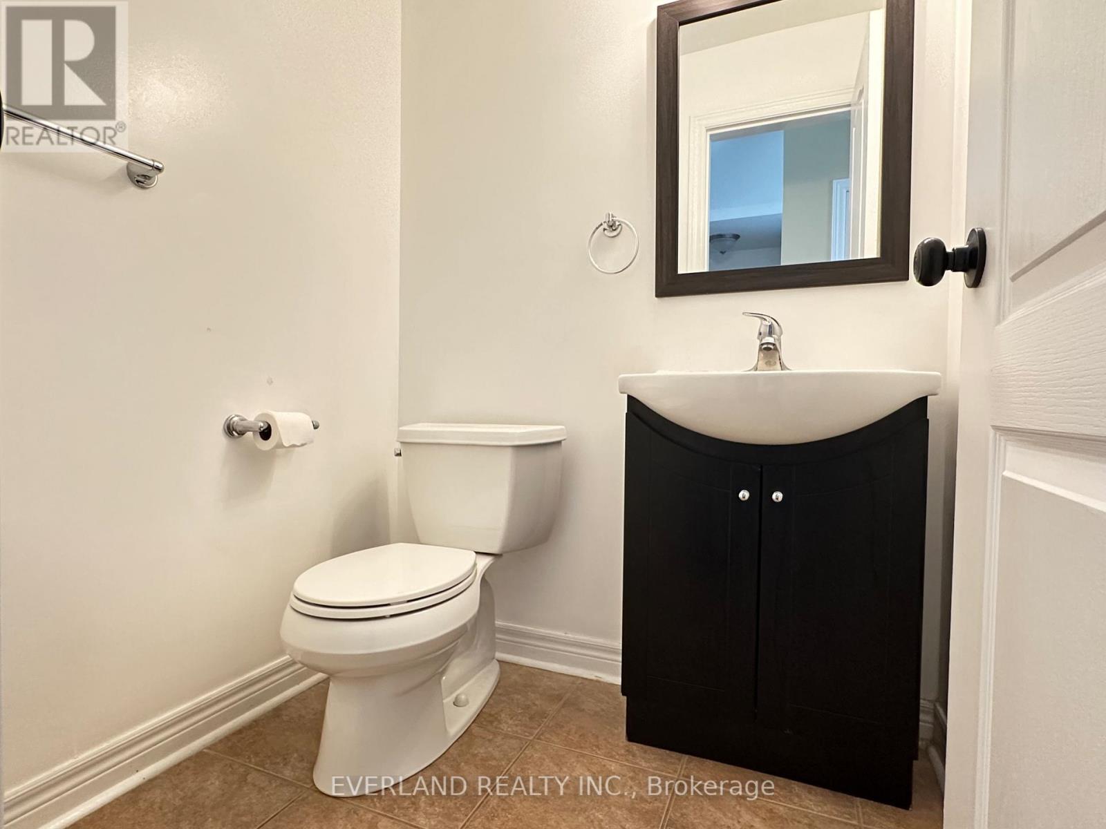 22 Lundy Drive, Markham, Ontario  L6B 0G1 - Photo 16 - N12932920