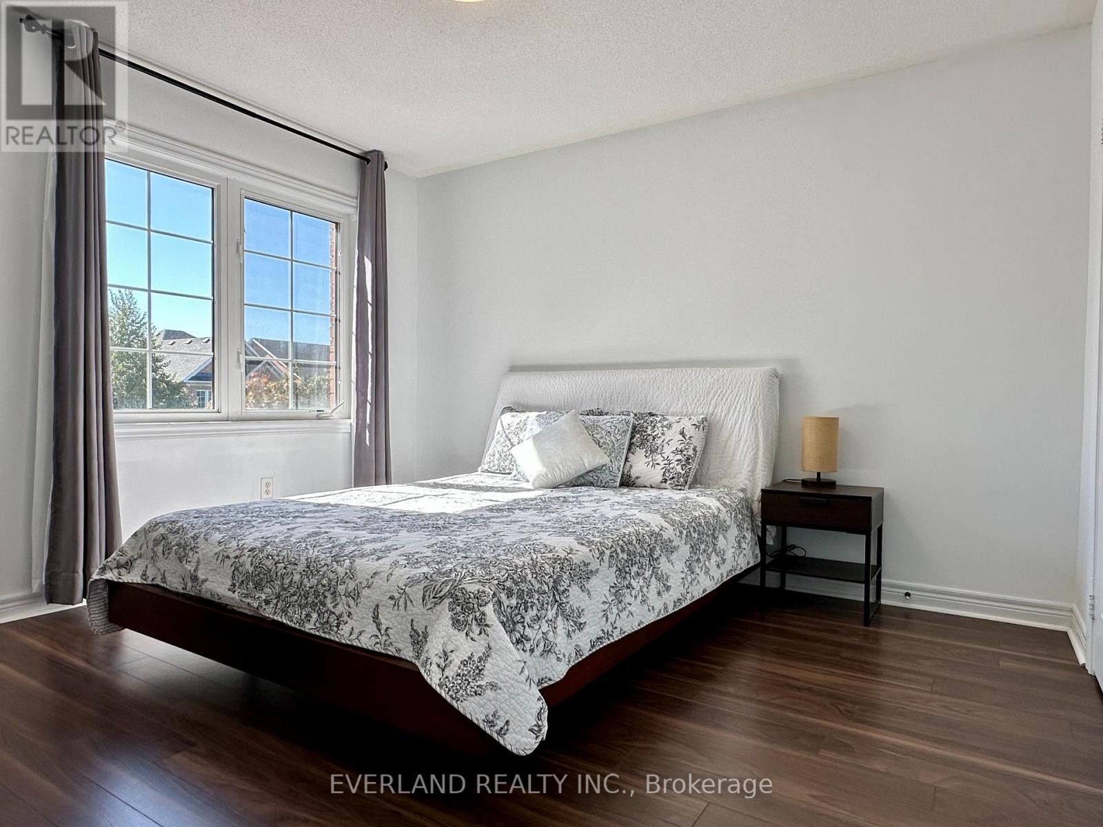 22 Lundy Drive, Markham, Ontario  L6B 0G1 - Photo 18 - N12932920