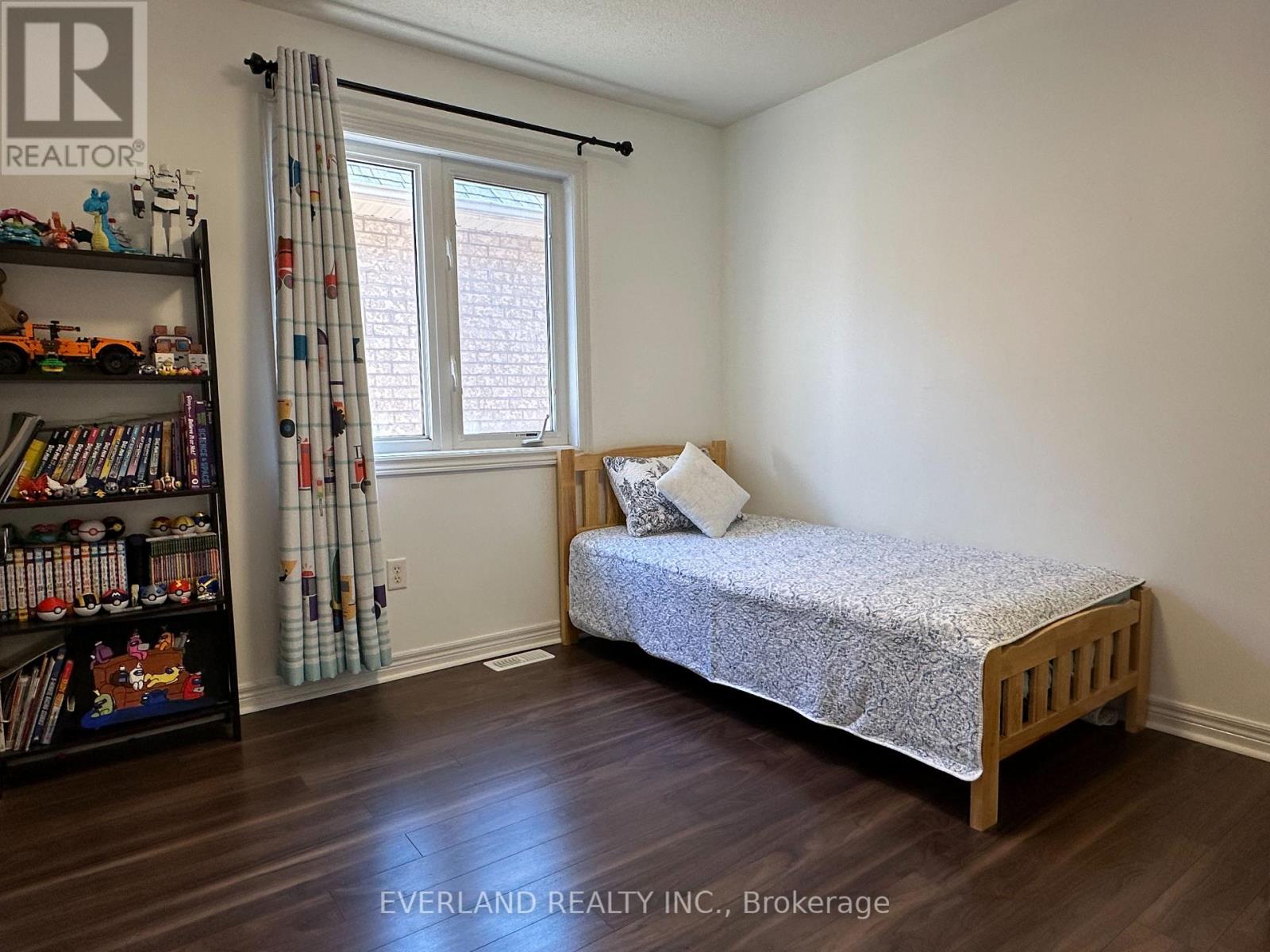 22 Lundy Drive, Markham, Ontario  L6B 0G1 - Photo 22 - N12932920