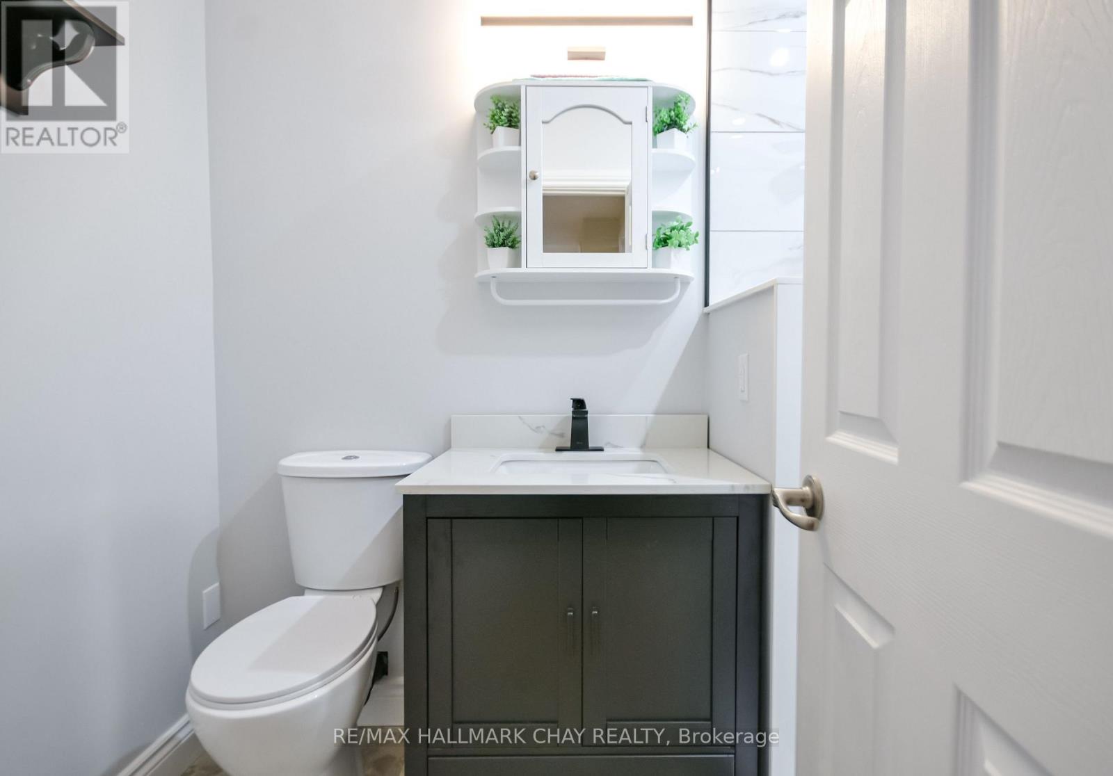 4936 Vasey Road, Midland, Ontario  L4R 4K3 - Photo 35 - S12932916