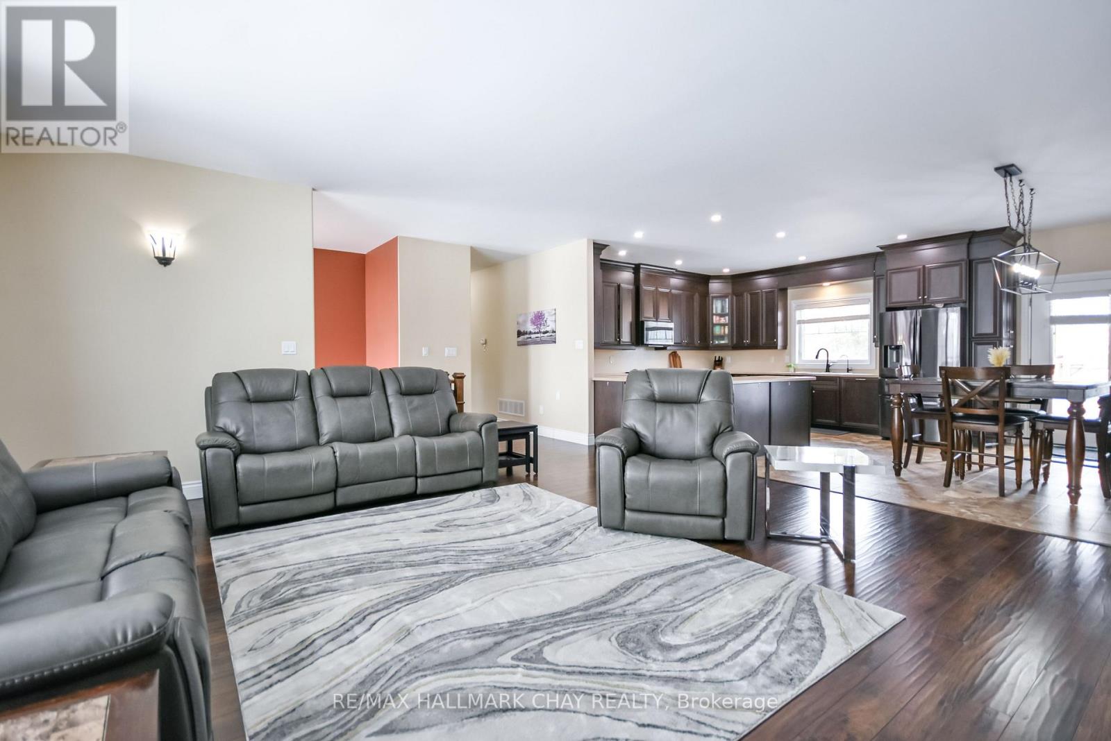 4936 Vasey Road, Midland, Ontario  L4R 4K3 - Photo 6 - S12932916