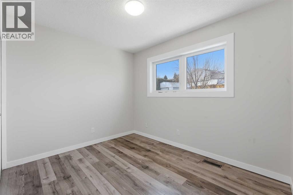 130 Millbank Hill Sw, Calgary, Alberta  T2Y 2Z2 - Photo 25 - A2296213