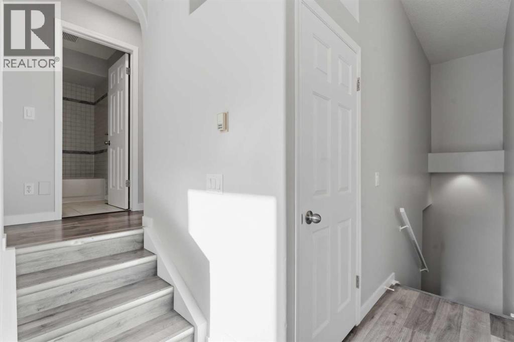 130 Millbank Hill Sw, Calgary, Alberta  T2Y 2Z2 - Photo 18 - A2296213
