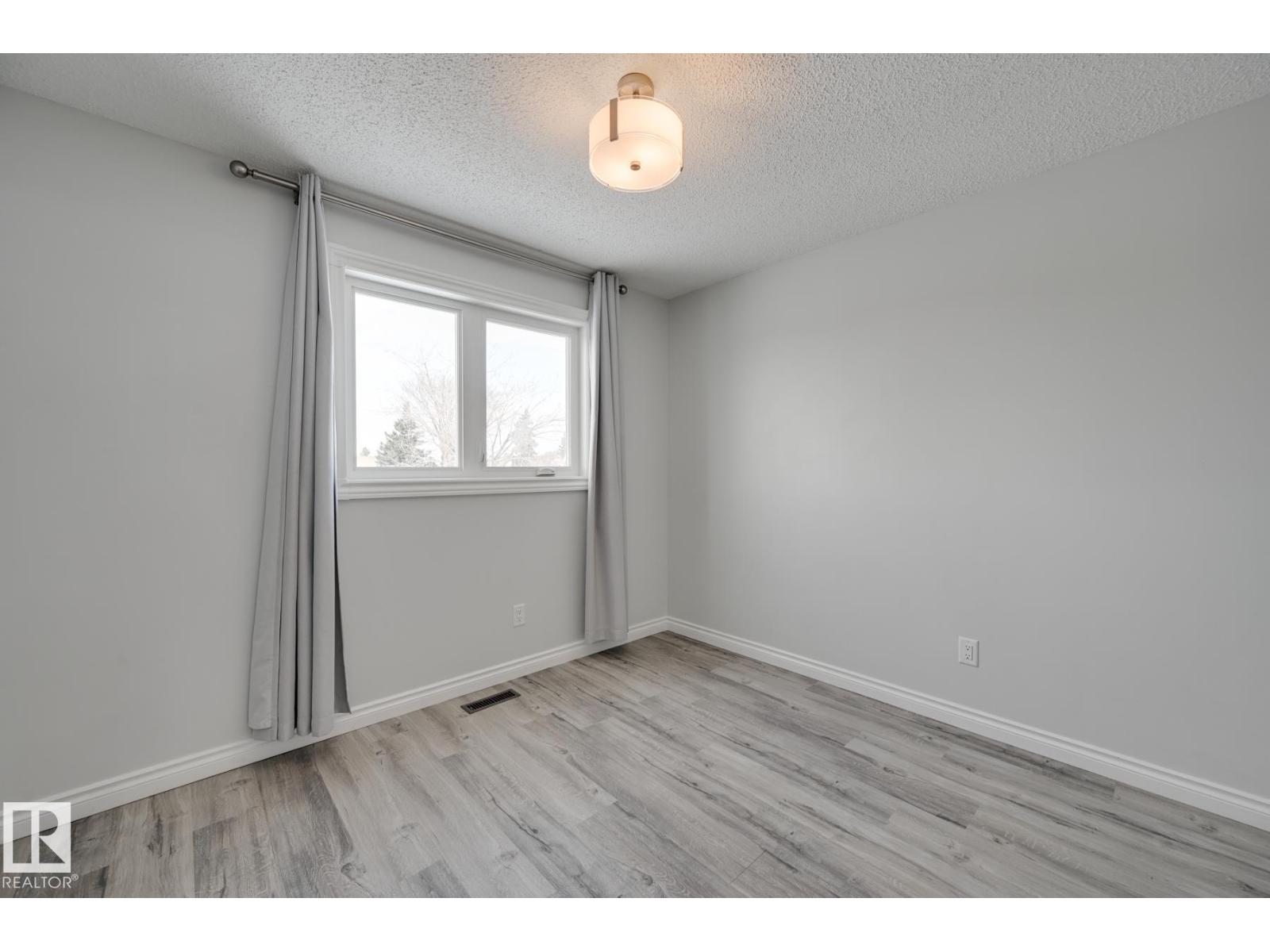 8507 152b Av Nw, Edmonton, Alberta  T5E 5V7 - Photo 22 - E4479629