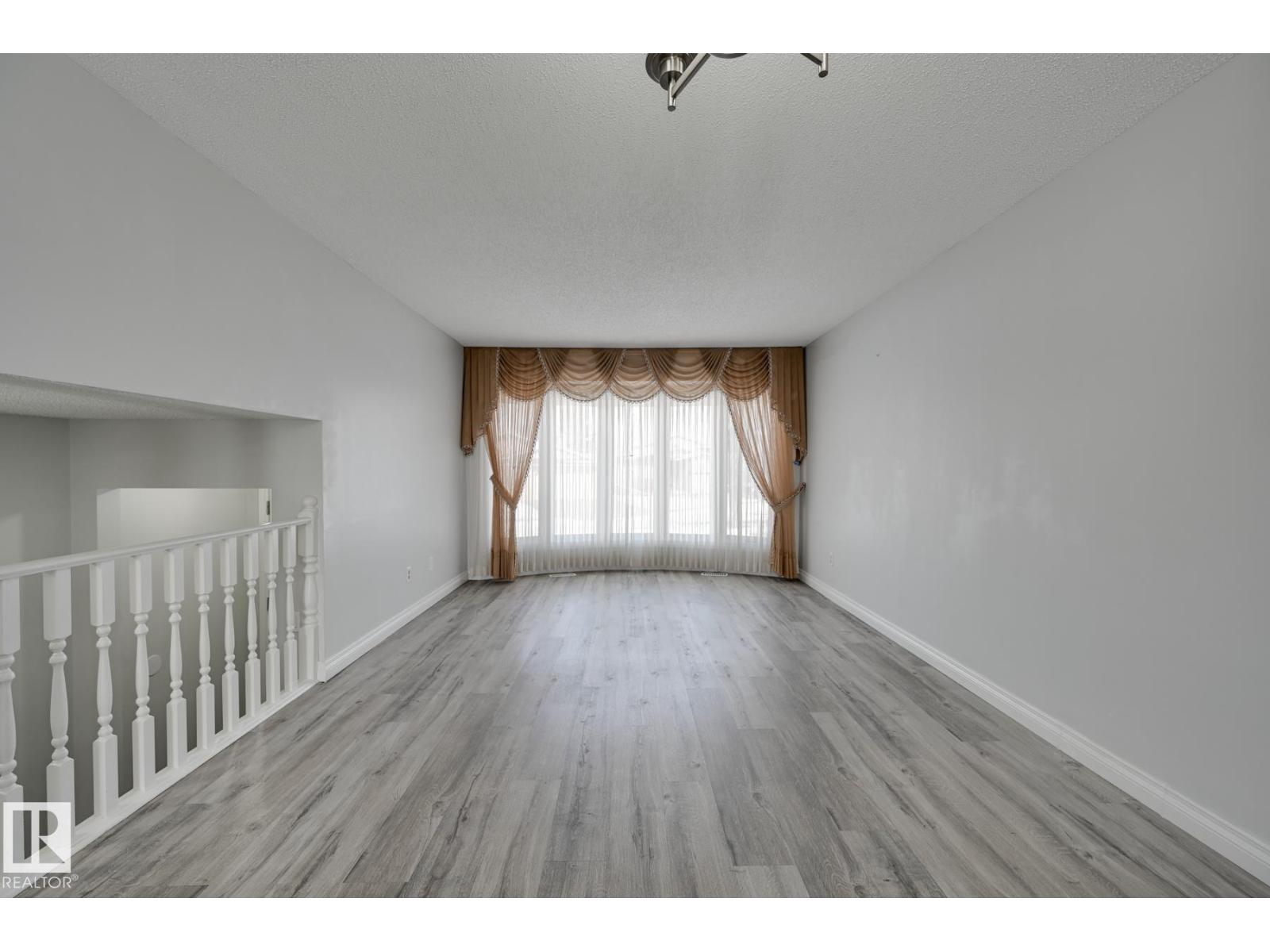 8507 152b Av Nw, Edmonton, Alberta  T5E 5V7 - Photo 4 - E4479629