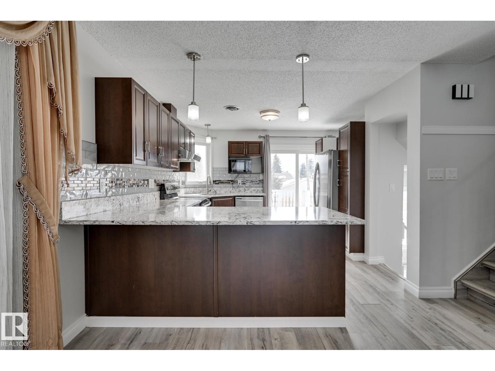 8507 152b Av Nw, Edmonton, Alberta  T5E 5V7 - Photo 6 - E4479629