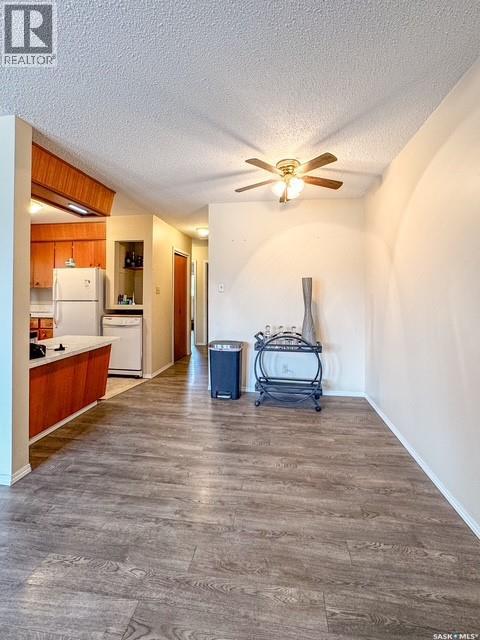 947 & 957 Connaught Drive, Swift Current, Saskatchewan  S9H 1R9 - Photo 31 - SK031528