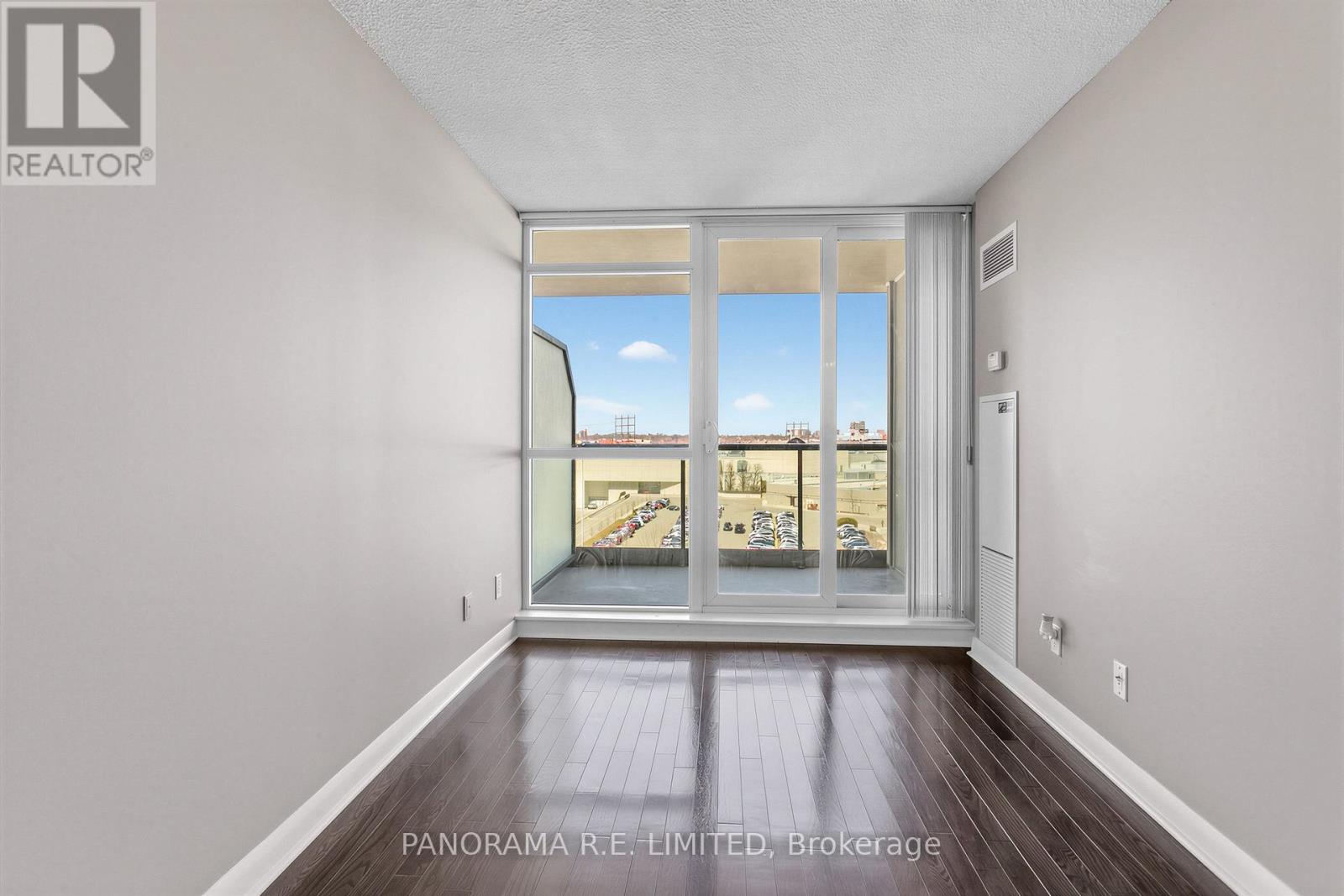 804 - 225 Sherway Gardens Road, Toronto, Ontario  M9C 0A3 - Photo 4 - W12847704